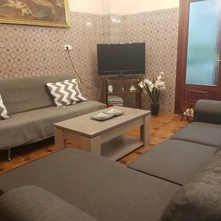 Casual House
